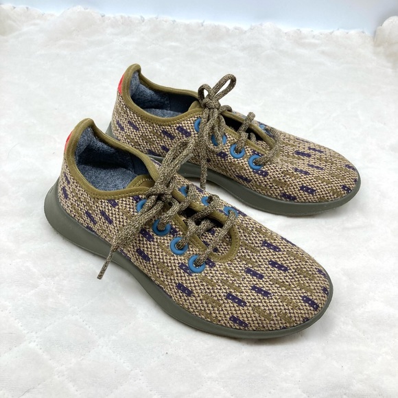 Allbirds Limited Edition The Met 150 Tree Runner Shoes - Picture 2 of 15